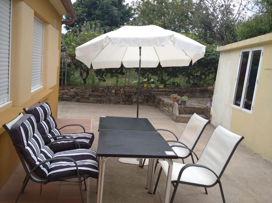 Casita Con Terreno A 10 Minutos Del Centro De Vigo Villa Moana Ngoại thất bức ảnh